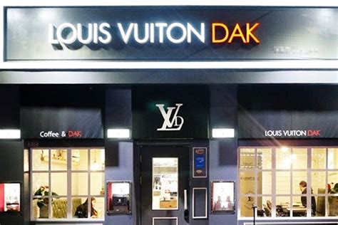 louis vuitton vs apple